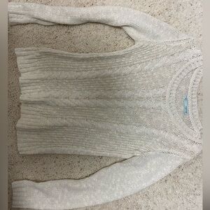 Maurices White Sweater- Women’s Medium
